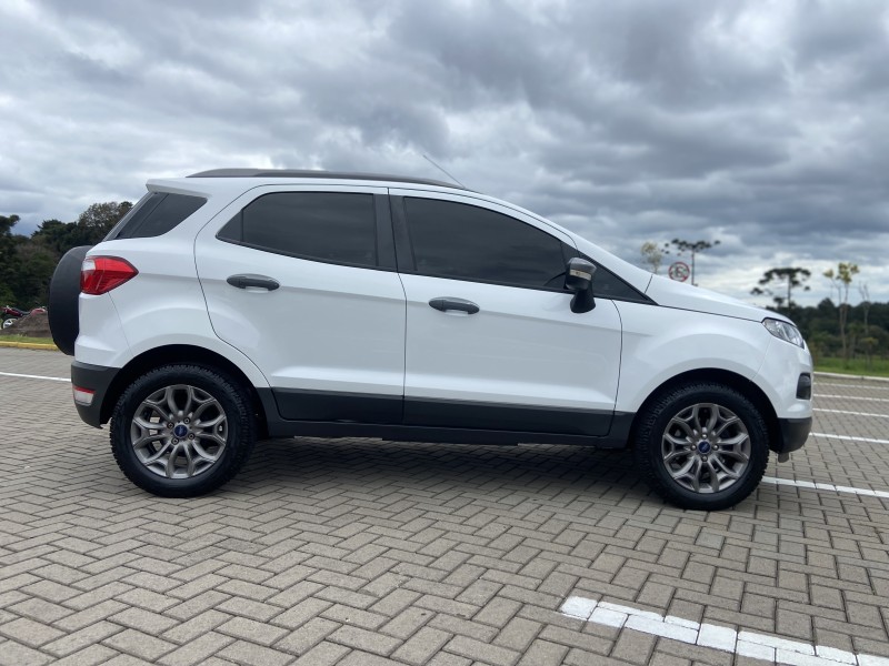 ECOSPORT 1.6 FREESTYLE 16V FLEX 4P MANUAL - 2015 - CAXIAS DO SUL