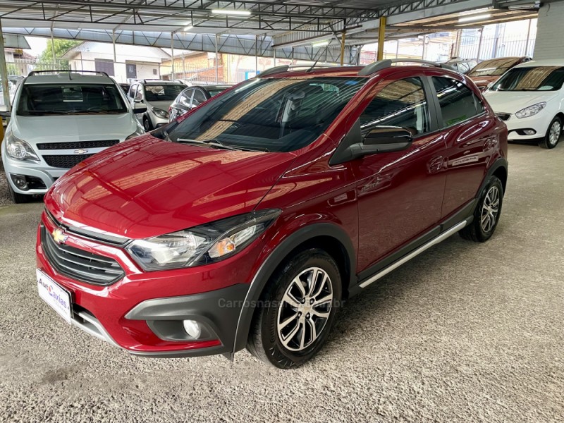 ONIX 1.4 MPFI ACTIV 8V FLEX 4P MANUAL - 2017 - CAXIAS DO SUL