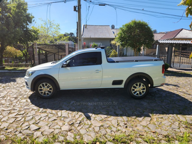 SAVEIRO 1.6 MI TRENDLINE CS 8V FLEX 2P MANUAL - 2018 - MONTENEGRO