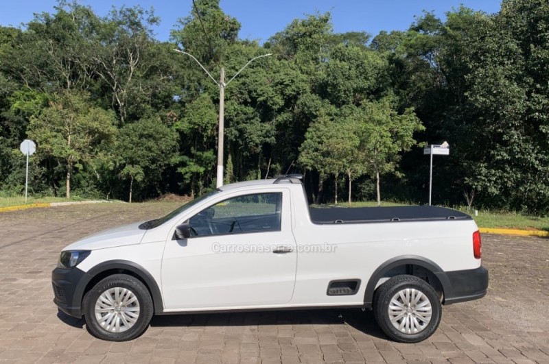 SAVEIRO 1.6 ROBUST CS 8V FLEX 2P MANUAL - 2023 - GUAPORé