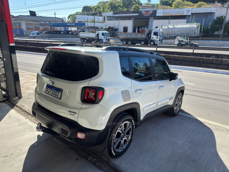 RENEGADE 1.8 16V FLEX LONGITUDE 4P AUTOMÁTICO - 2016 - CAXIAS DO SUL