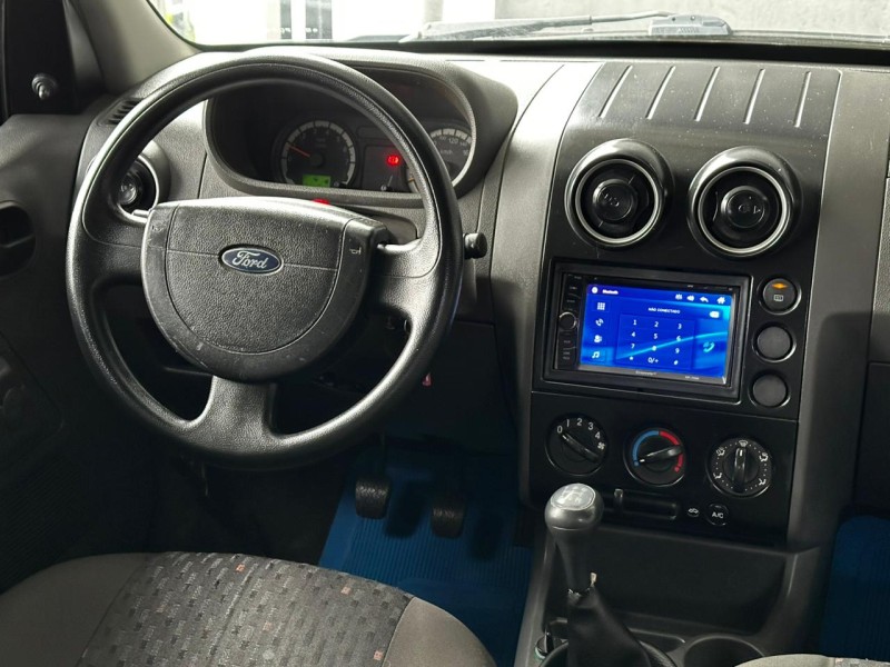 ECOSPORT 1.6 XL 8V GASOLINA 4P MANUAL - 2005 - CAXIAS DO SUL