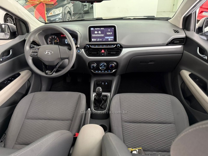 HB20S 1.0 PLATINUM 12V TURBO FLEX 4P MANUAL - 2022 - NOVO HAMBURGO