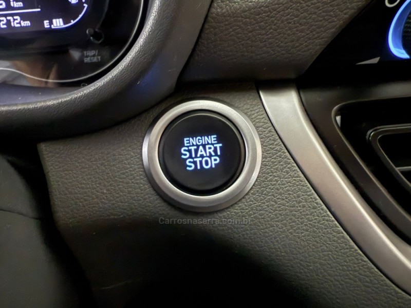 HB20S 1.0 PLATINUM 12V TURBO FLEX 4P MANUAL - 2022 - NOVO HAMBURGO
