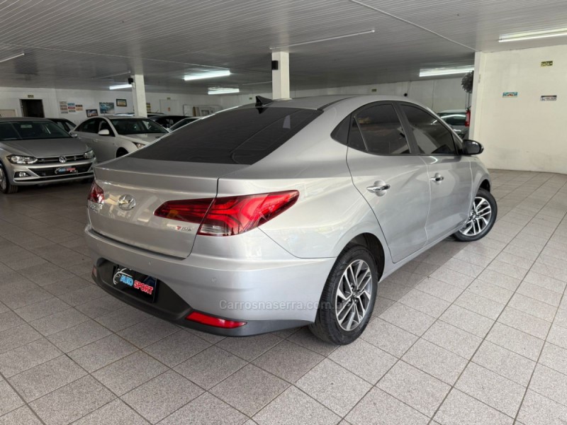HB20S 1.0 PLATINUM 12V TURBO FLEX 4P MANUAL - 2022 - NOVO HAMBURGO