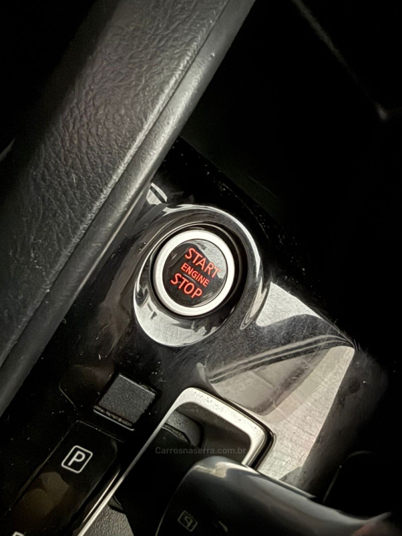 KICKS 1.6 16V FLEX SL 4P XTRONIC - 2021 - NOVO HAMBURGO