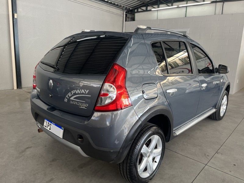 SANDERO 1.6 STEPWAY 16V FLEX 4P MANUAL - 2009 - CAXIAS DO SUL