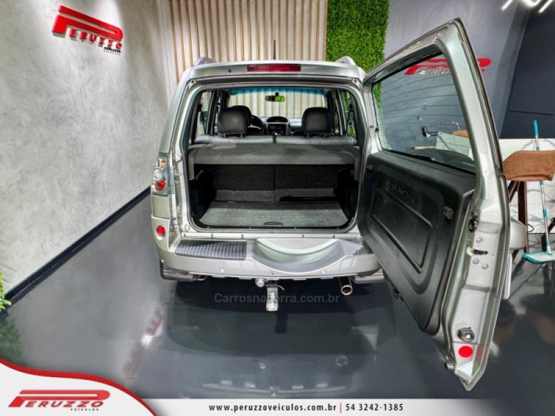 PAJERO TR4 2.0 4X4 16V 140CV FLEX 4P AUTOMÁTICO - 2014 - NOVA PRATA