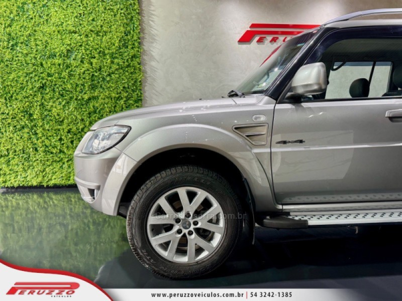 PAJERO TR4 2.0 4X4 16V 140CV FLEX 4P AUTOMÁTICO - 2014 - NOVA PRATA
