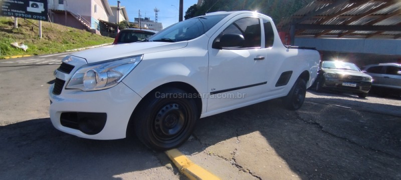 MONTANA 1.4 MPFI LS CS 8V FLEX 2P MANUAL
