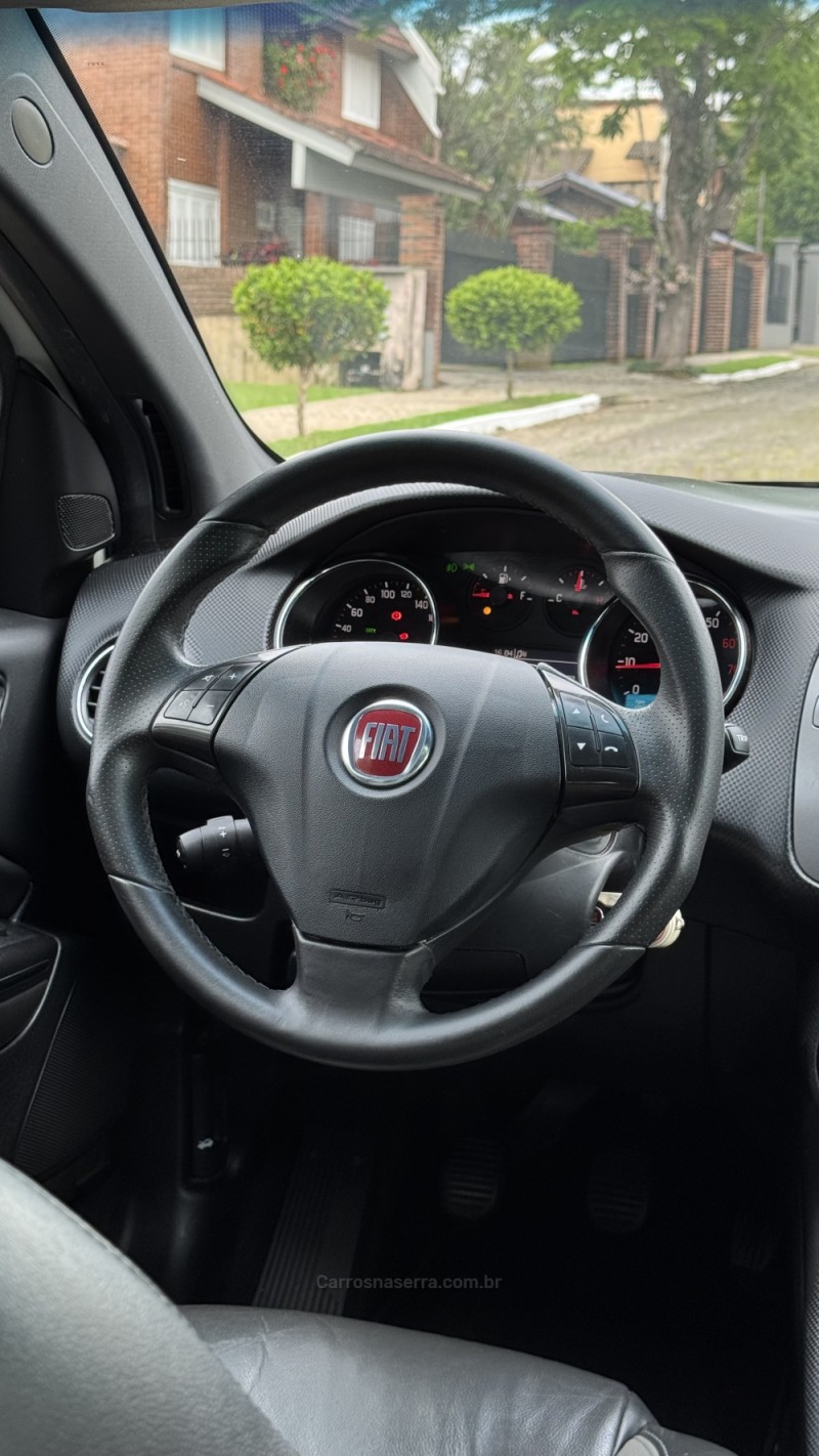 BRAVO 1.8 SPORTING 16V FLEX 4P MANUAL - 2016 - LAJEADO