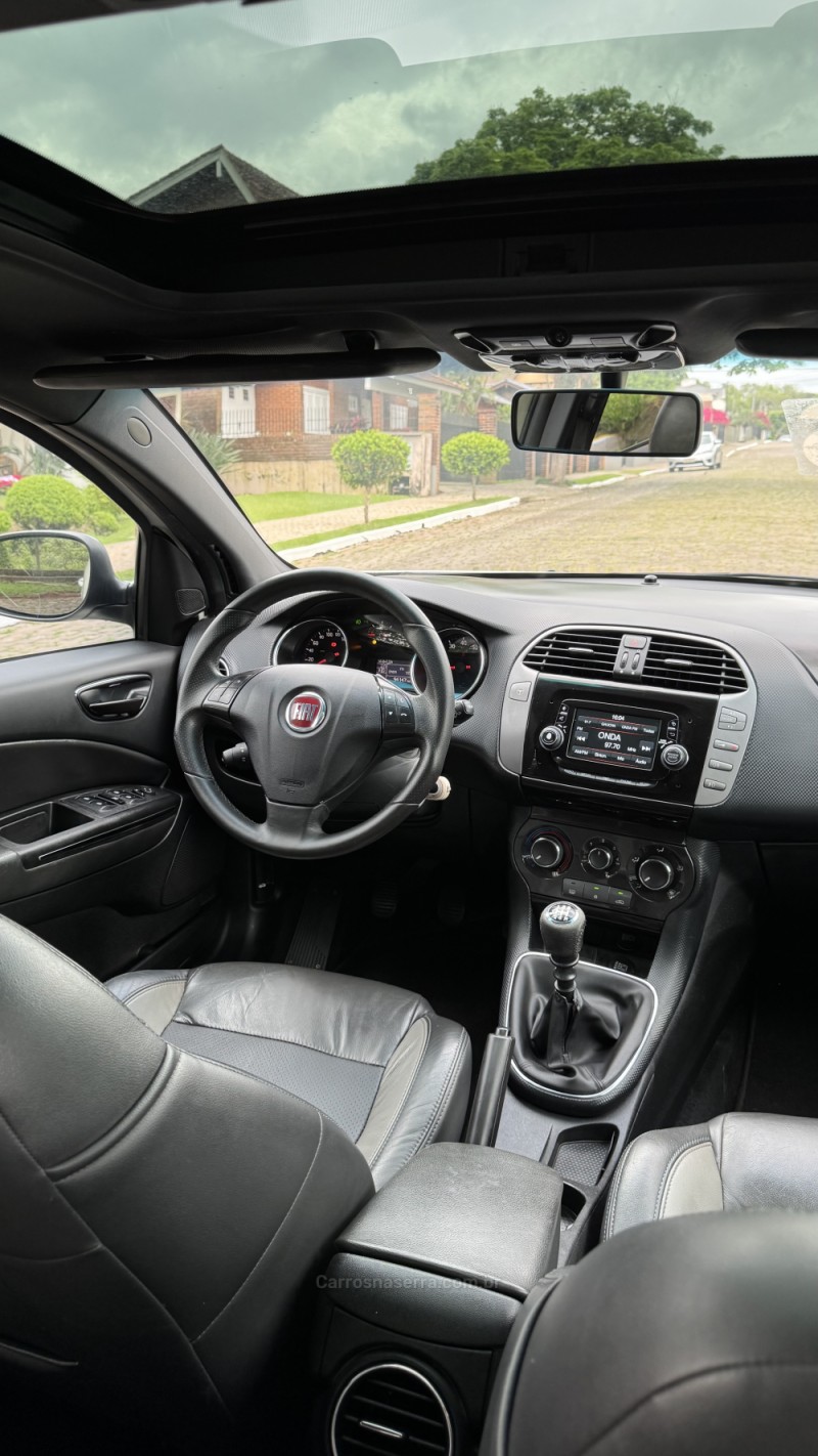 BRAVO 1.8 SPORTING 16V FLEX 4P MANUAL - 2016 - LAJEADO