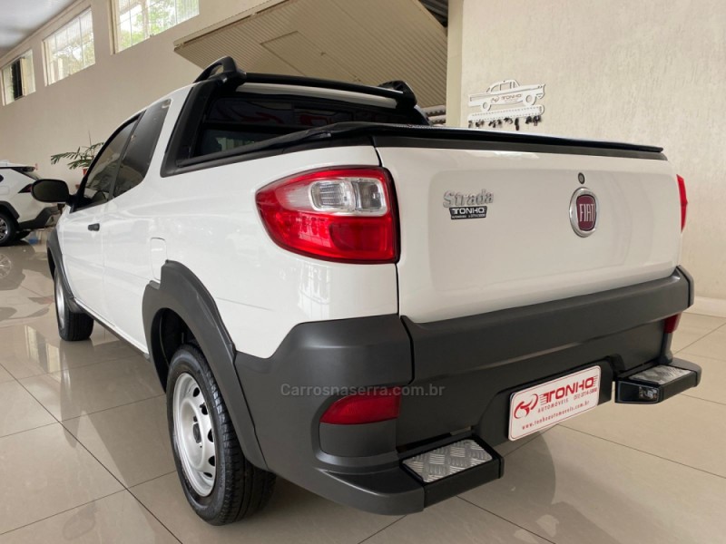 STRADA 1.4 MPI HARD WORKING CD 8V FLEX 2P MANUAL - 2019 - LAJEADO