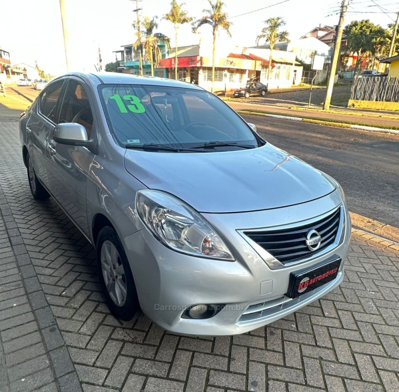 VERSA 1.6 16V FLEX SL 4P MANUAL - 2013 - PAROBé