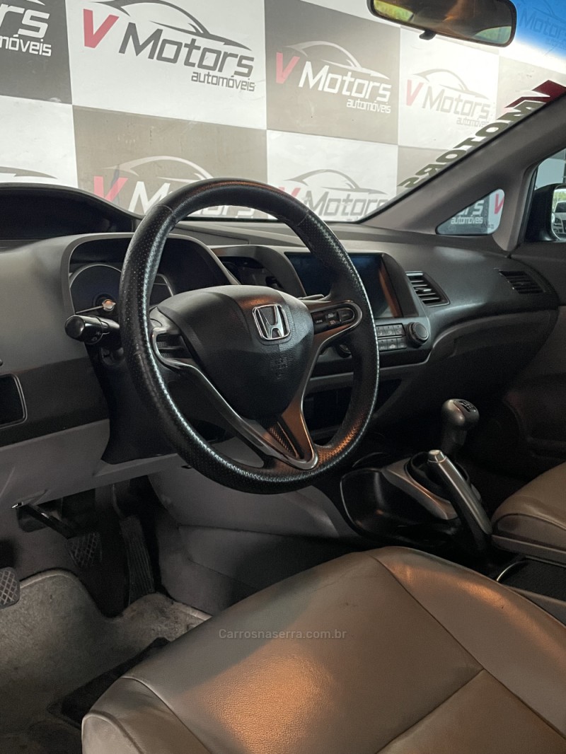 CIVIC 1.8 LXS 16V FLEX 4P MANUAL - 2010 - PAROBé