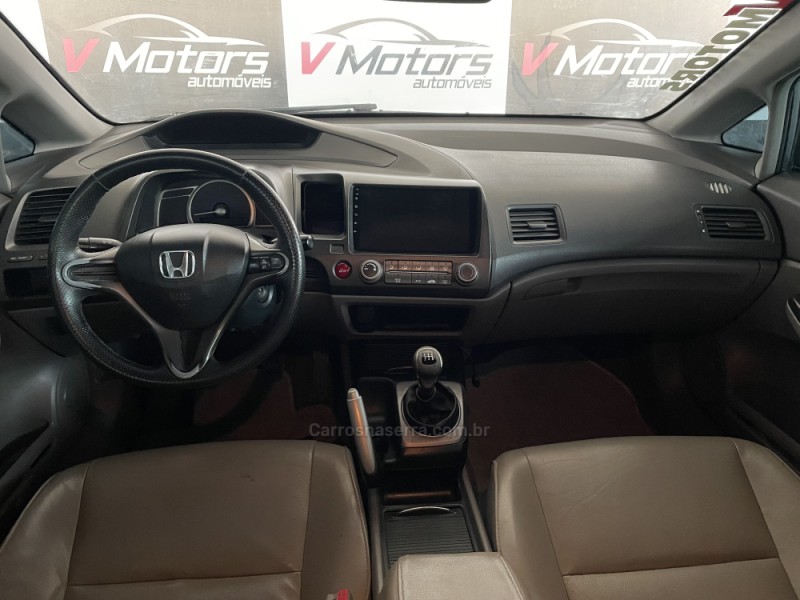CIVIC 1.8 LXS 16V FLEX 4P MANUAL - 2010 - PAROBé