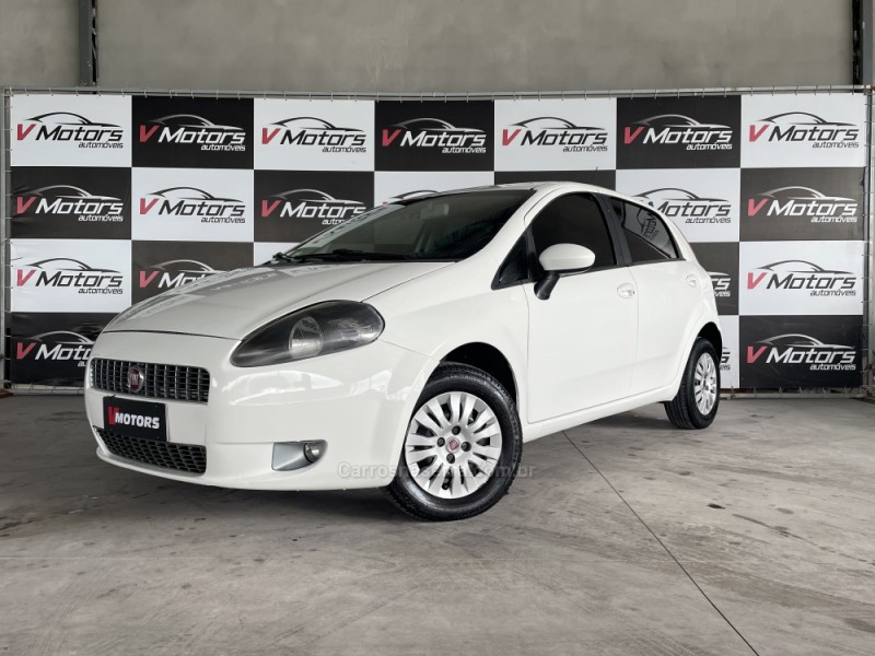 PUNTO 1.4 ATTRACTIVE 8V FLEX 4P MANUAL - 2010 - PAROBé
