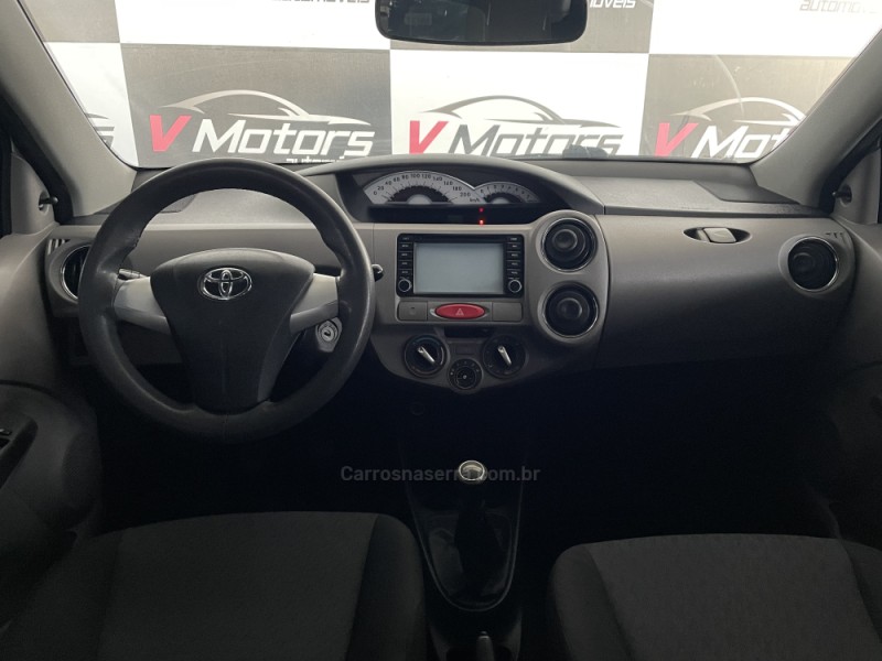 ETIOS 1.5 XS 16V FLEX 4P MANUAL - 2013 - PAROBé