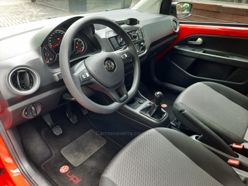 UP 1.0 TSI CONNECT 12V TOTAL FLEX 4P MANUAL - 2020 - DOIS IRMãOS