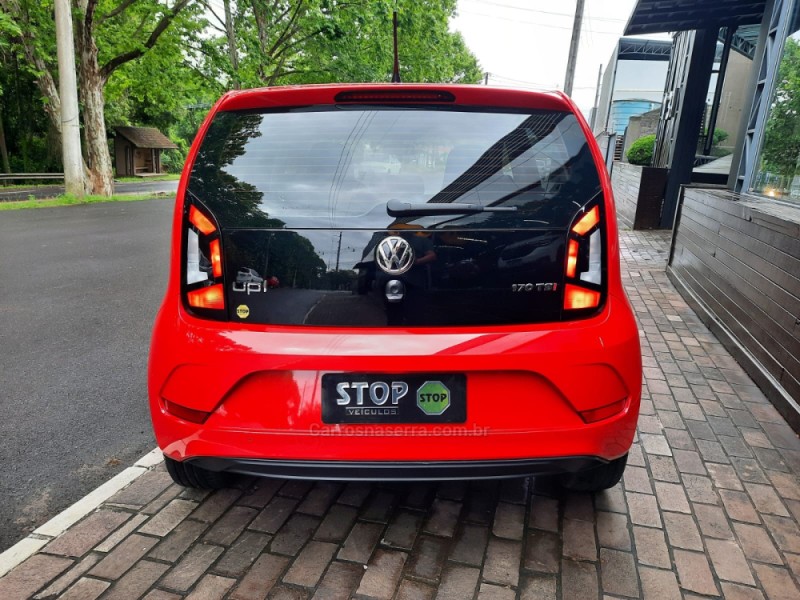 UP 1.0 TSI CONNECT 12V TOTAL FLEX 4P MANUAL - 2020 - DOIS IRMãOS