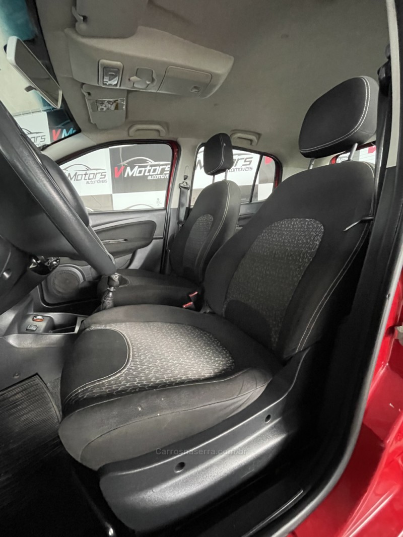 UNO 1.4 EVO EVOLUTION 8V FLEX 4P MANUAL - 2015 - PAROBé