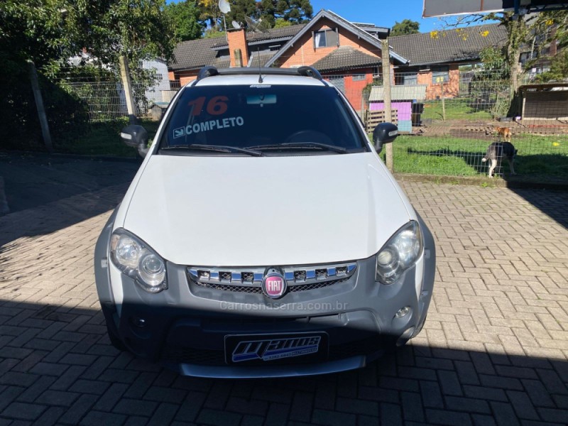STRADA 1.8 MPI ADVENTURE LOCKER E.TORQ CD 16V FLEX 4P MANUAL - 2016 - CANELA