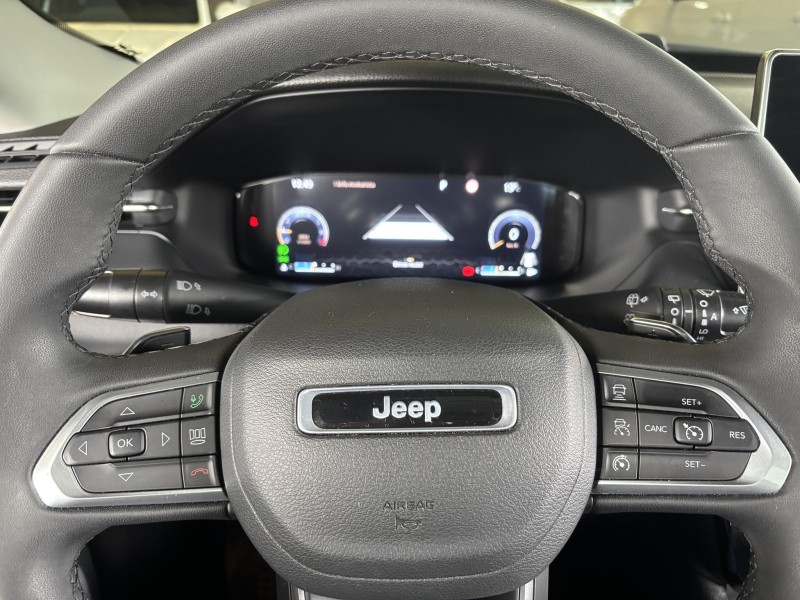 COMPASS 1.3 LIMITED T270 16V TURBO FLEX 4P AUTOMÁTICO - 2024 - FARROUPILHA