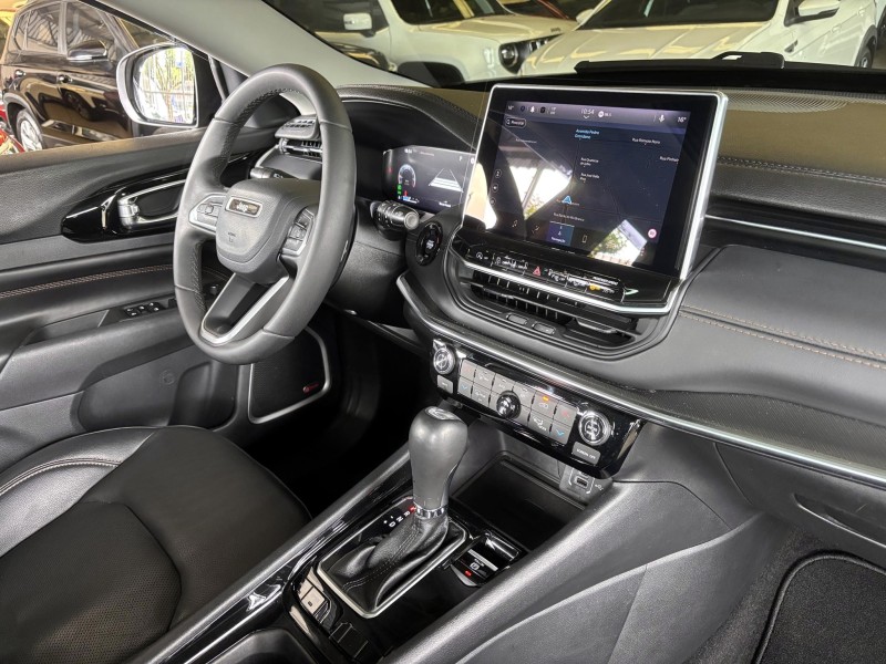 COMPASS 1.3 LIMITED T270 16V TURBO FLEX 4P AUTOMÁTICO - 2024 - FARROUPILHA