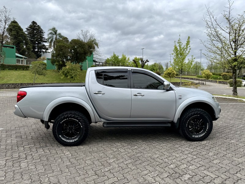 L200 TRITON 3.2 HPE 4X4 CD 16V TURBO INTERCOOLER DIESEL 4P AUTOMÁTICO - 2015 - CAXIAS DO SUL