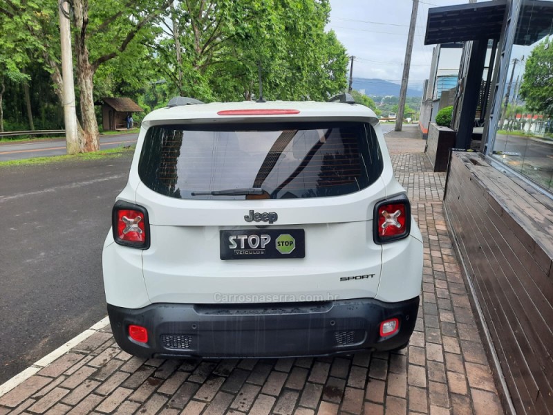 RENEGADE 1.8 16V FLEX SPORT 4P MANUAL - 2016 - DOIS IRMãOS