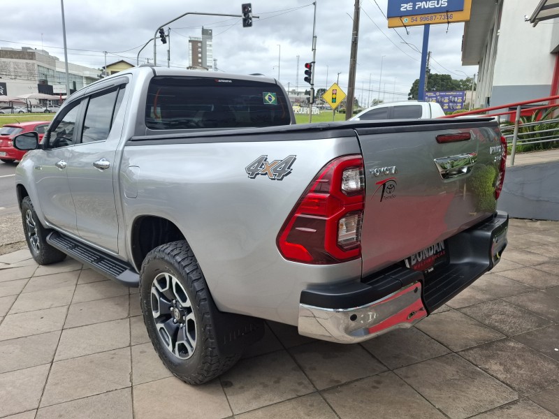 HILUX 2.8 SRX 4X4 CD 16V DIESEL 4P AUTOMÁTICO - 2021 - FARROUPILHA