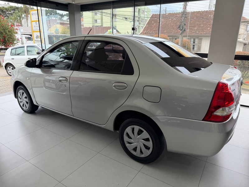 ETIOS 1.5 XS SEDAN 16V FLEX 4P AUTOMÁTICO - 2017 - CAXIAS DO SUL