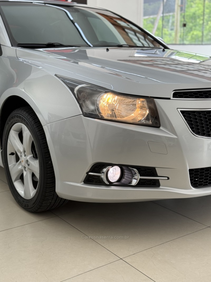 CRUZE 1.8 LT SPORT6 16V FLEX 4P AUTOMÁTICO - 2014 - FARROUPILHA