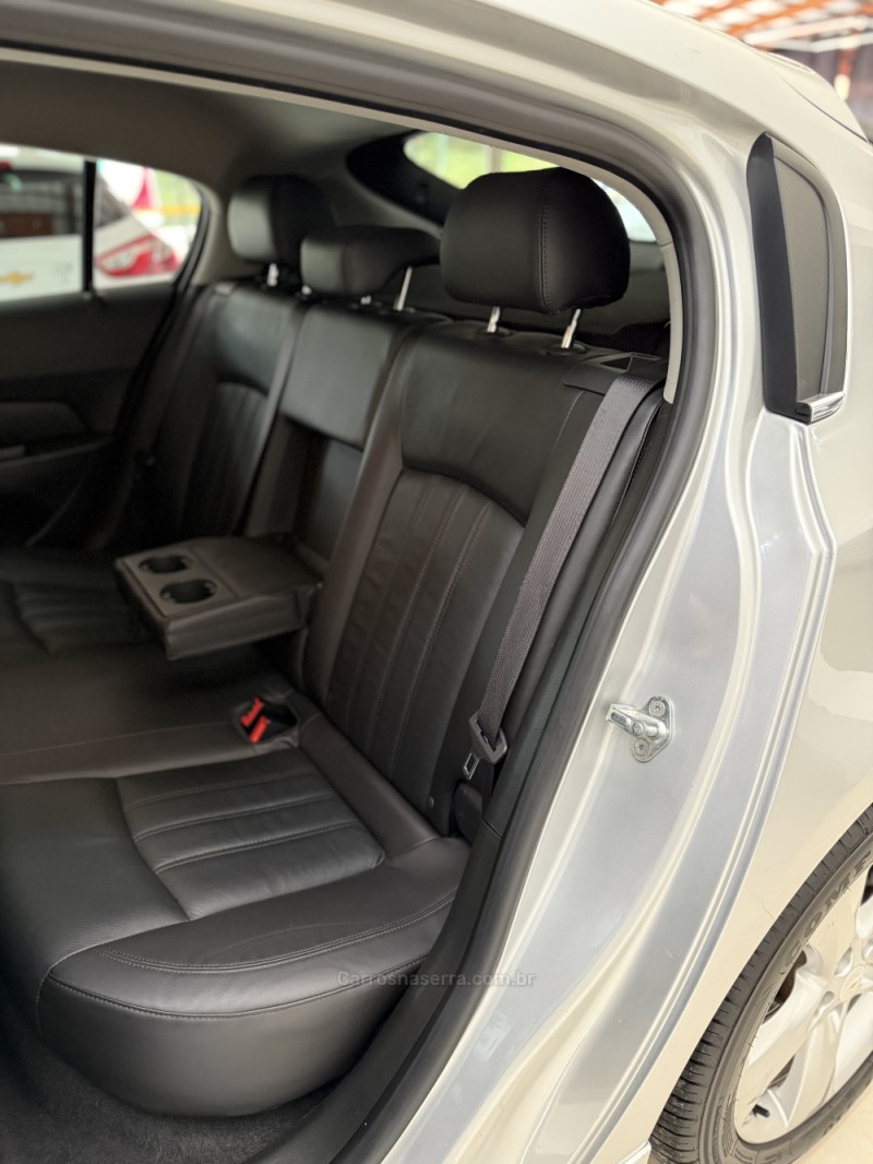 CRUZE 1.8 LT SPORT6 16V FLEX 4P AUTOMÁTICO - 2014 - FARROUPILHA