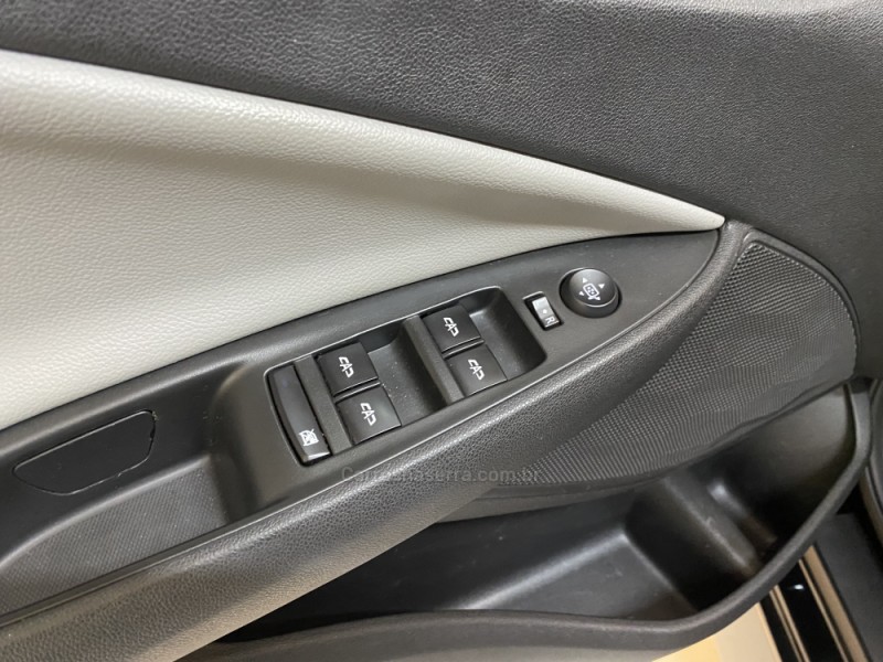 ONIX 1.0	PREMIER PLUS 12V TURBO FLEX 4P AUTOMÁTICO - 2020 - BENTO GONçALVES