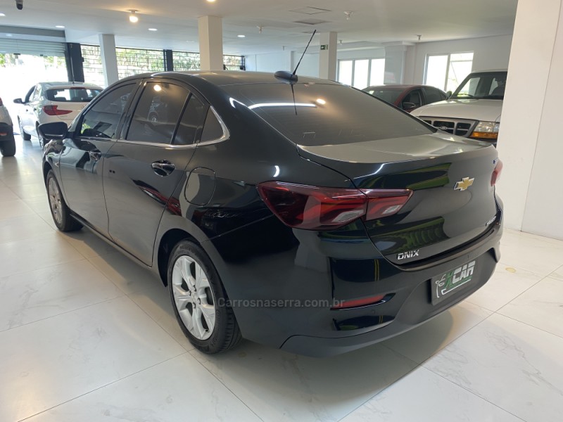 ONIX 1.0	PREMIER PLUS 12V TURBO FLEX 4P AUTOMÁTICO - 2020 - BENTO GONçALVES