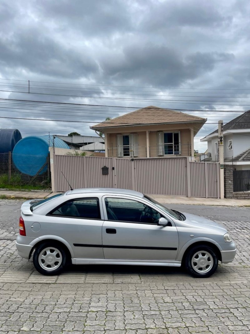 ASTRA 1.8 MPFI GL 8V GASOLINA 2P MANUAL - 2001 - BENTO GONçALVES