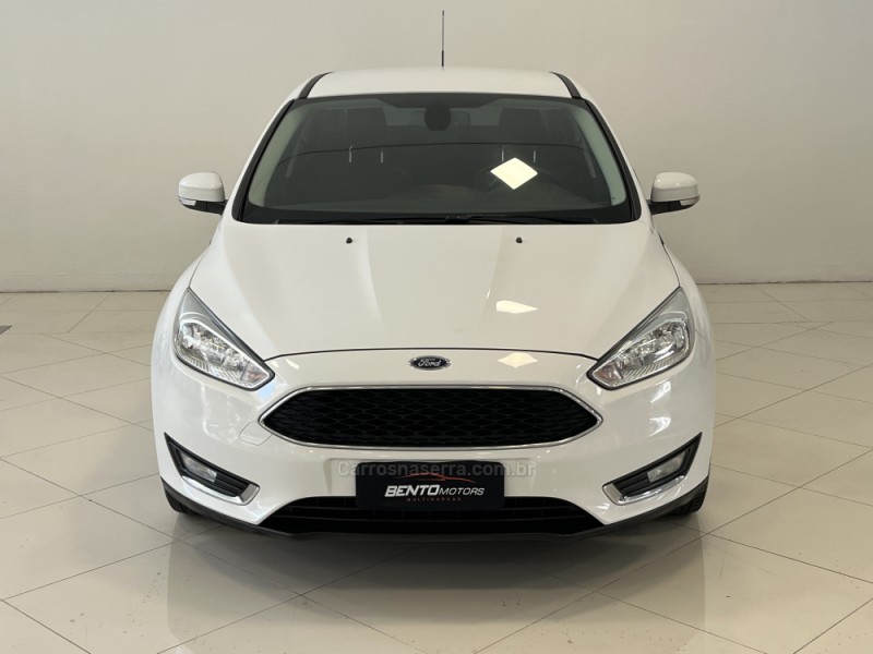 FOCUS 2.0 SE PLUS SEDAN 16V FLEX 4P AUTOMÁTICO - 2016 - BENTO GONçALVES