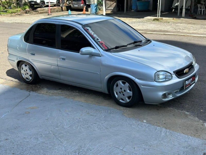 CLASSIC 1.0 VHC LS 8V FLEX 4P MANUAL - 2010 - NOVO HAMBURGO