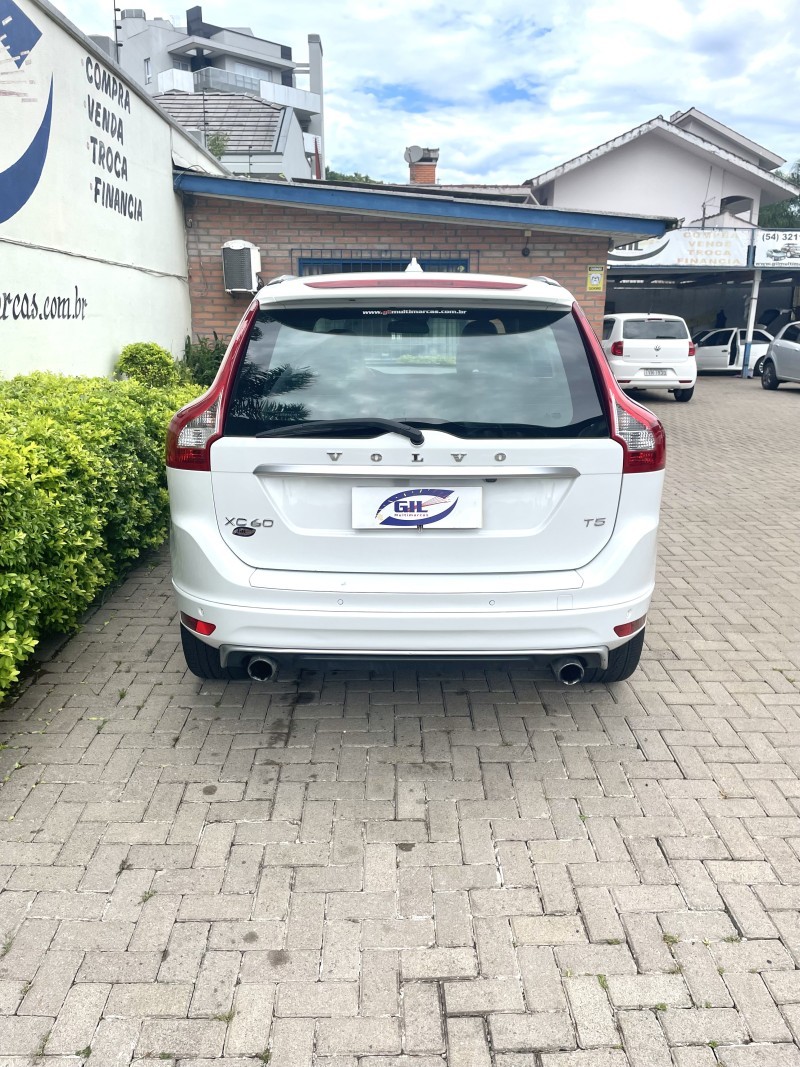 V60 2.0 T6 R DESIGN TURBO GASOLINA 4P AUTOMÁTICO - 2014 - CAXIAS DO SUL