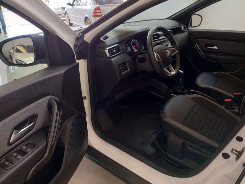 DUSTER 1.6 INTENSE 16V FLEX 4P AUTOMÁTICO - 2023 - BENTO GONçALVES