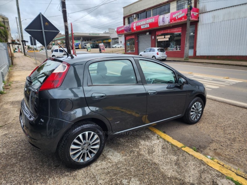 PUNTO 1.4 ATTRACTIVE 8V FLEX 4P MANUAL - 2012 - VACARIA
