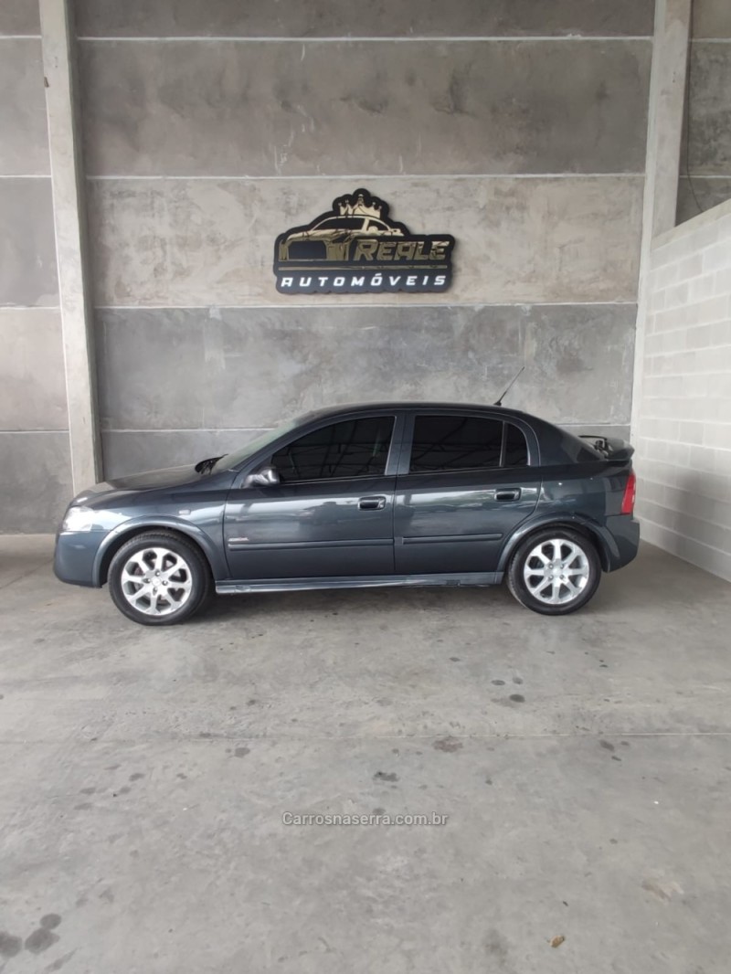 ASTRA 2.0 MPFI ADVANTAGE 8V FLEX 4P MANUAL - 2009 - VALE REAL