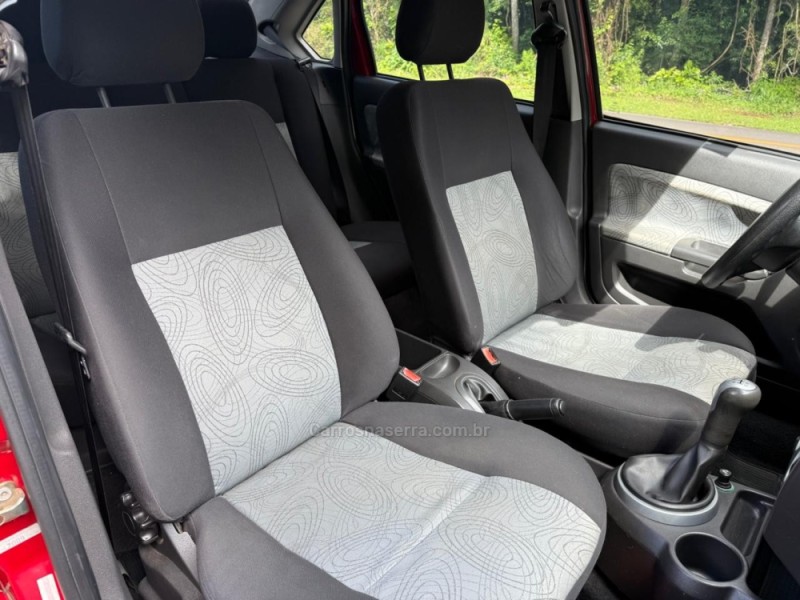 FIESTA 1.6 MPI 8V GASOLINA 4P MANUAL - 2009 - IVOTI