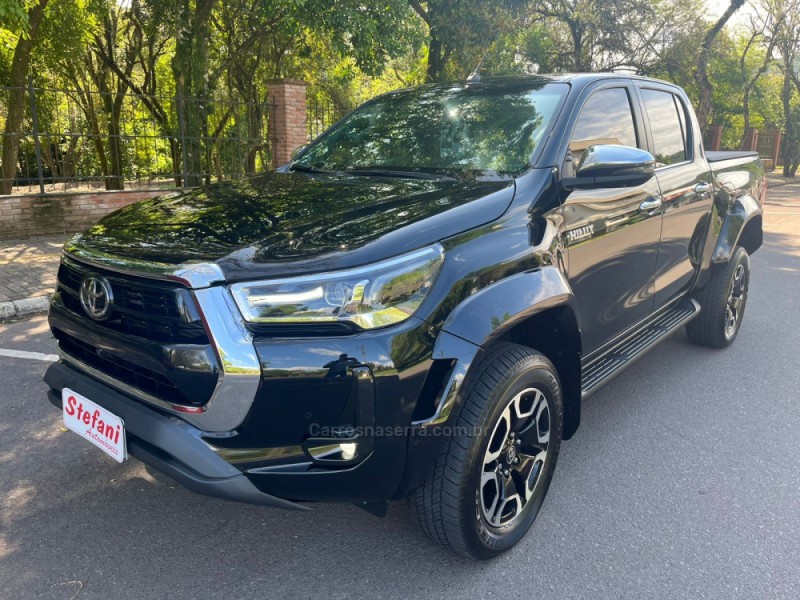 HILUX 2.8 SRX PLUS 4X4 CD TURBO DIESEL 4P AUTOMÁTICO - 2024 - FELIZ