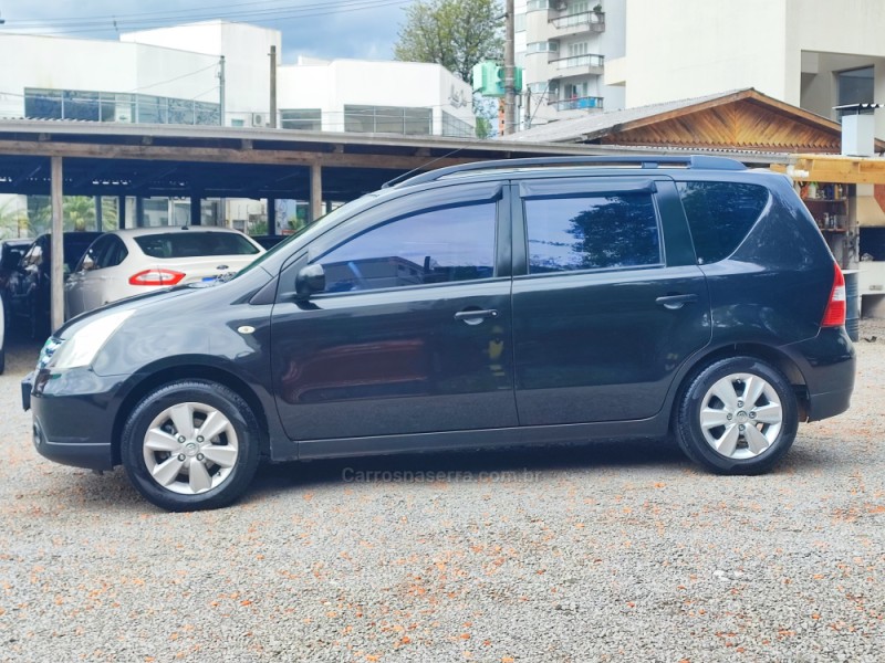 LIVINA 1.6 S 16V FLEX 4P MANUAL - 2011 - FARROUPILHA