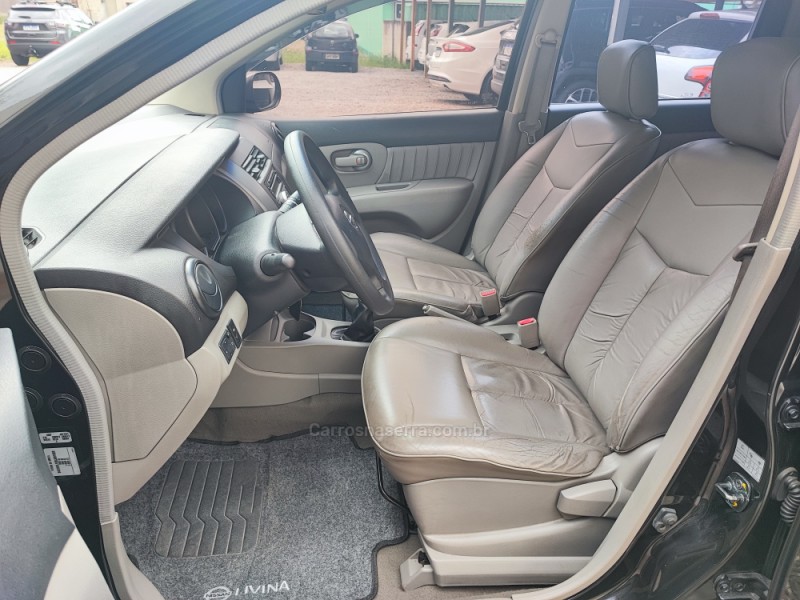 LIVINA 1.6 S 16V FLEX 4P MANUAL - 2011 - FARROUPILHA