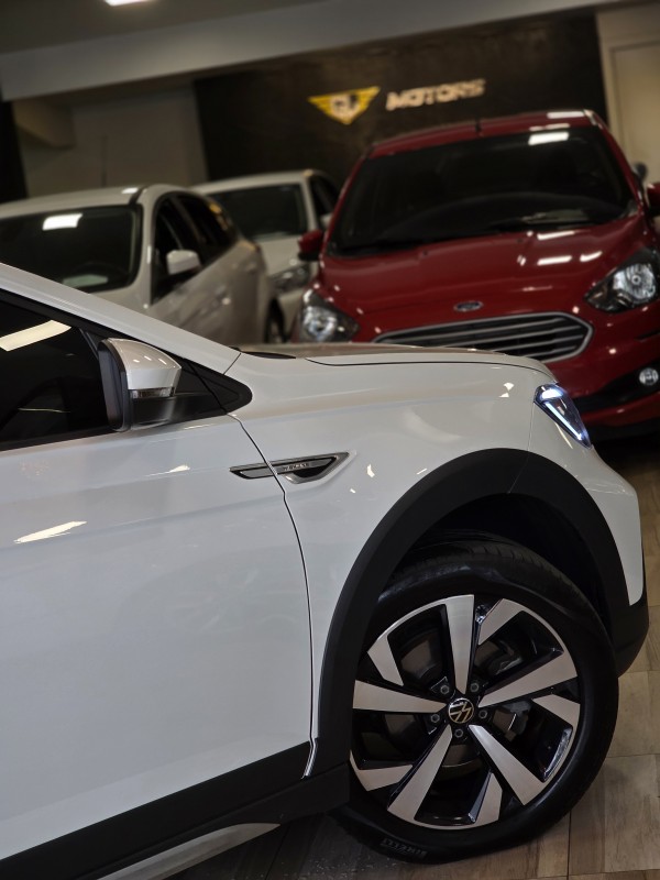 NIVUS 1.0 TSI HIGHLINE FLEX 4P AUTOMÁTICO - 2023 - CAXIAS DO SUL