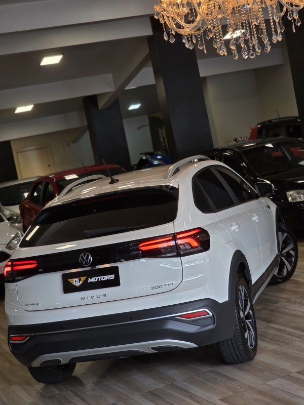 NIVUS 1.0 TSI HIGHLINE FLEX 4P AUTOMÁTICO - 2023 - CAXIAS DO SUL
