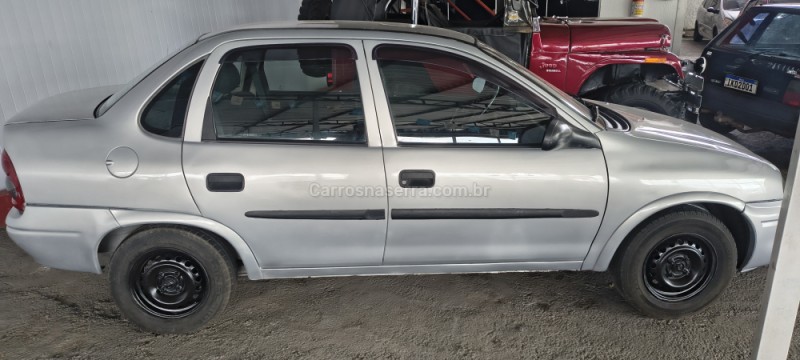 CORSA 1.6 MPFI CLASSIC SEDAN 8V GASOLINA 4P MANUAL - 2003 - CAXIAS DO SUL